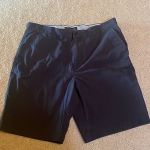 Tommy Hilfiger black mens casual shorts size 36